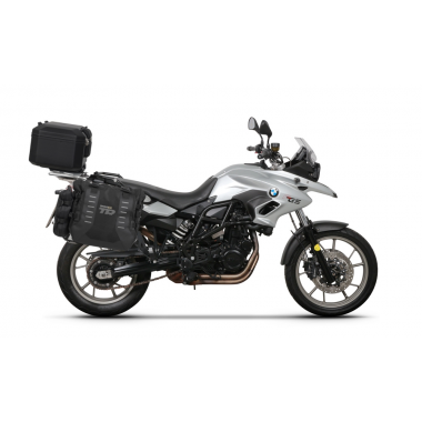 Complete set of SHAD TERRA TR40 adventure saddlebags and SHAD TERRA MELNS aluminium 37L topcase, including STIPRINĀJUMSing kit SHAD BMW F 650 GS / F 700 GS/ F 800 GS (2008 - 2018)